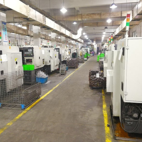 CNC 旋削は精密製造をどのように変革しますか?